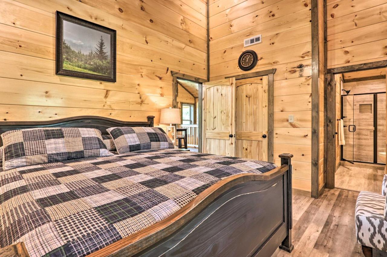 Modern Cabin With Hot Tub And Game Room In Gatlinburg! 외부 사진